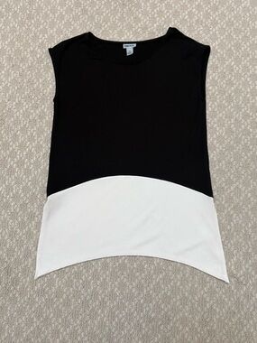 DKNY Black and White Curved-Hem Sleeveless Tank